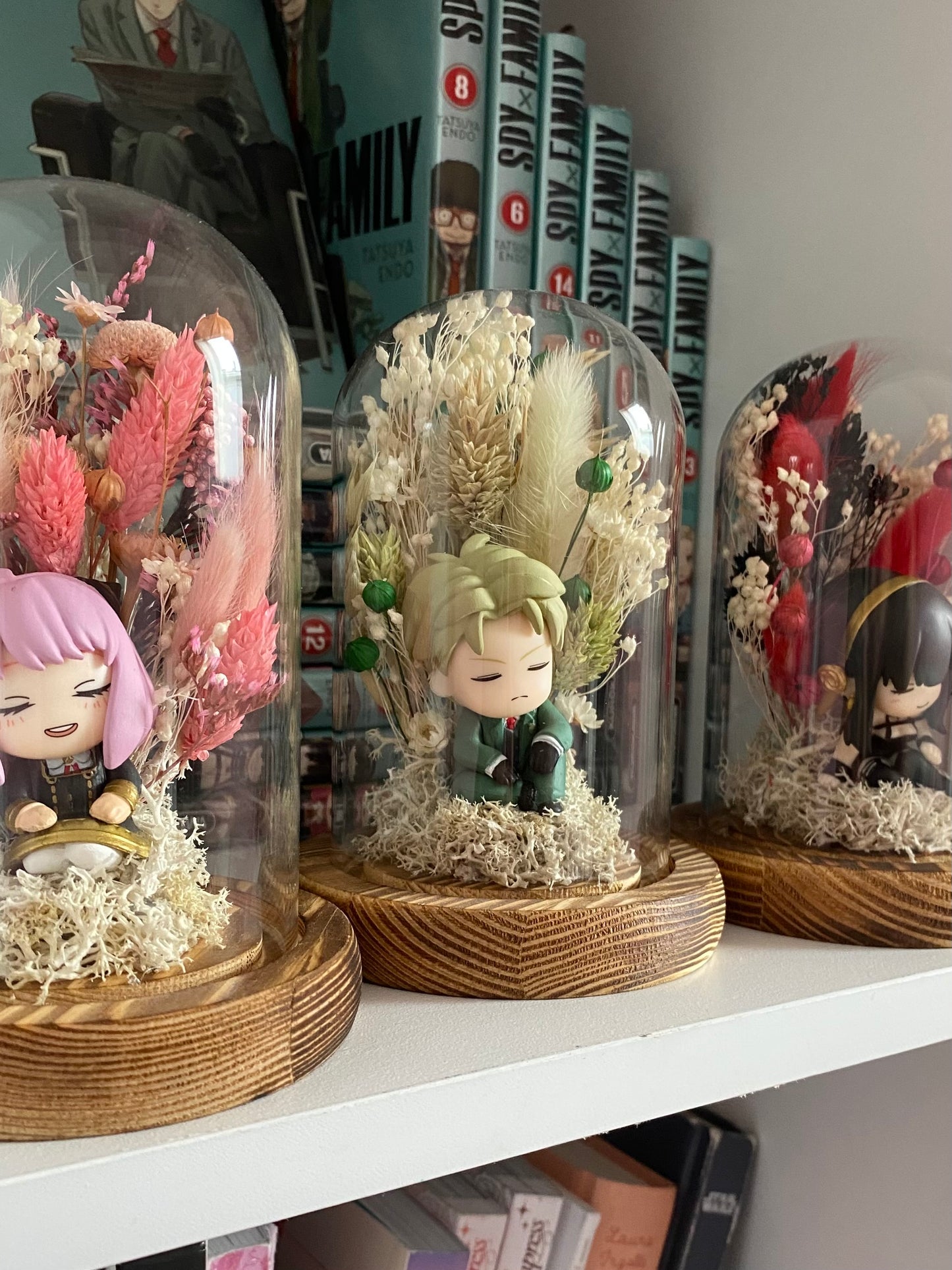 Globe en verre figurine manga LOID FORGER