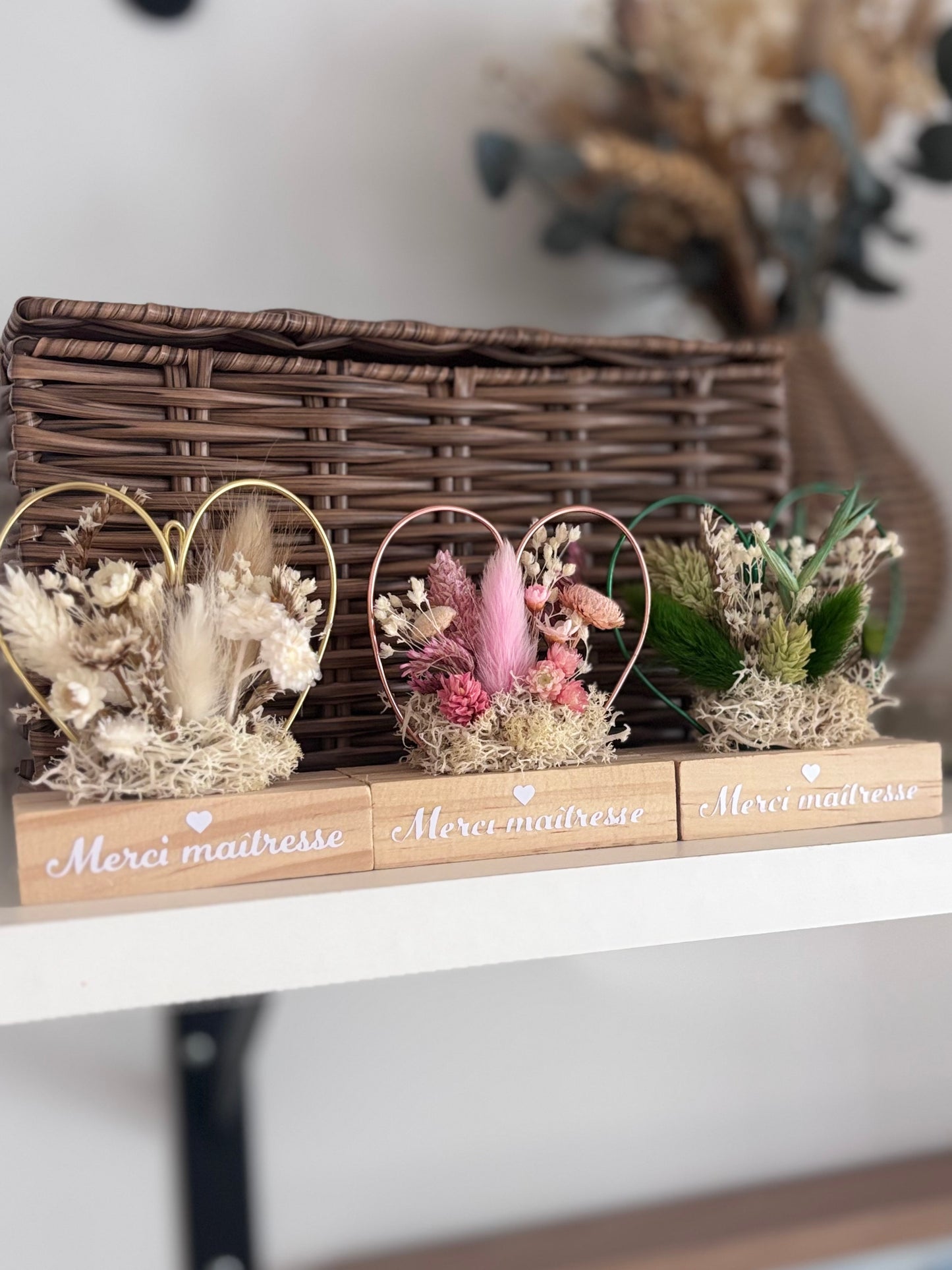 Porte-photo fleuri “Merci Maîtresse” – Cadeau de fin d’année scolaire