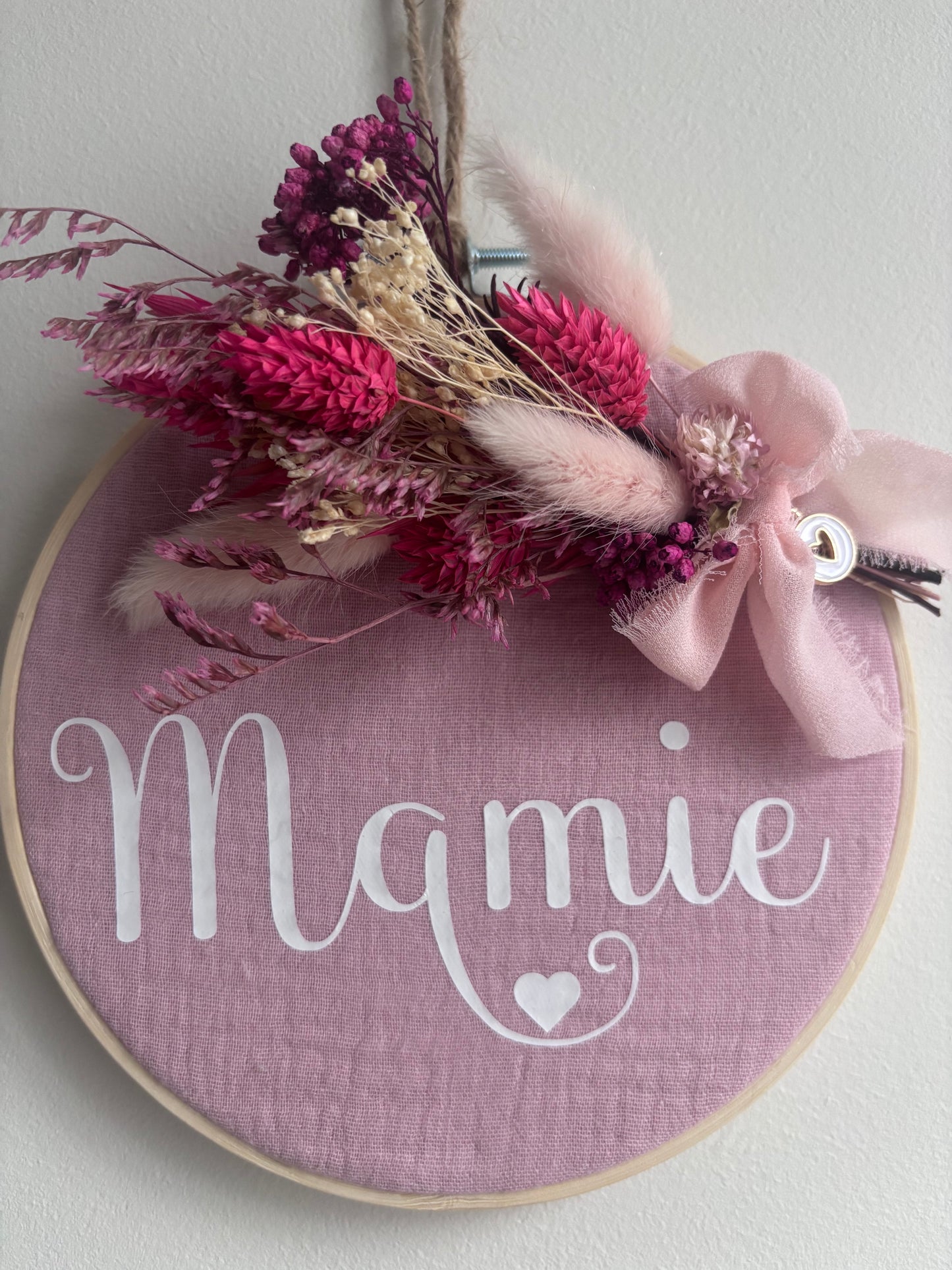 Tambourin décoratif "Mamie" et fleurs séchées