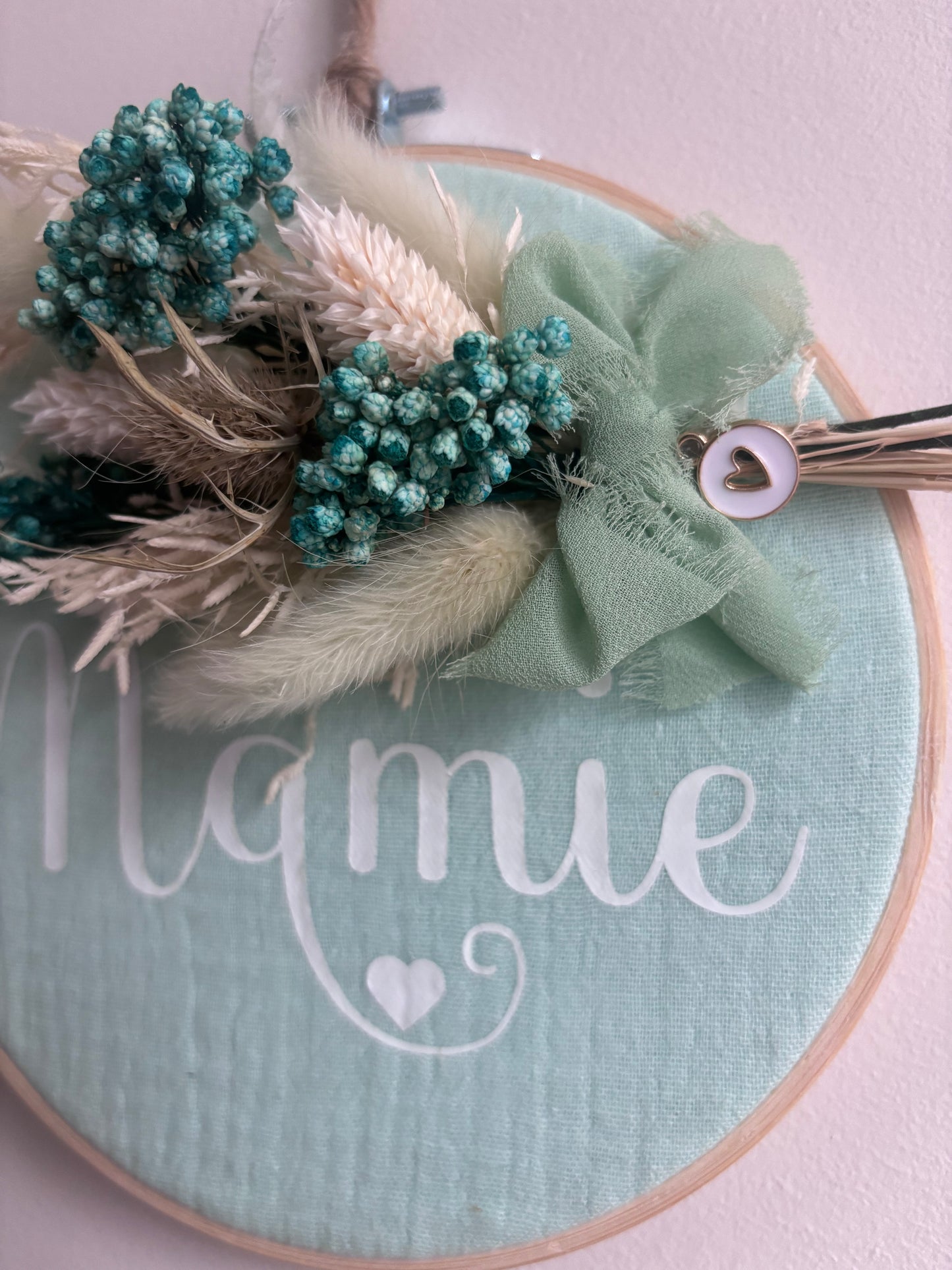 Tambourin décoratif "Mamie" et fleurs séchées