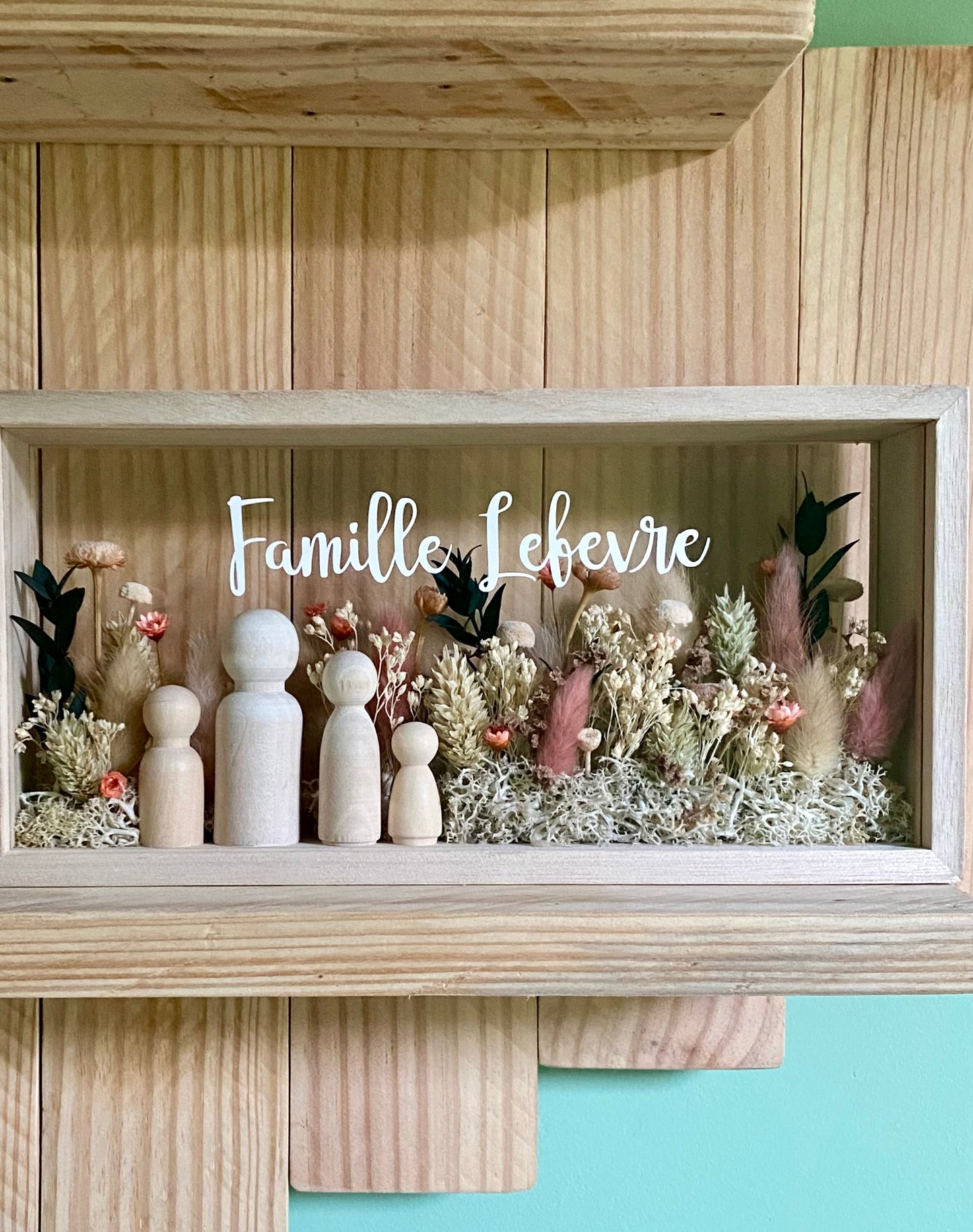 🌿 Cadre familial personnalisé – Composition en fleurs séchées